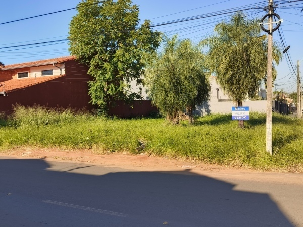 ¡TERRENO EN ESQUINA – UBICACIÓN PREMIUM! — foto 2