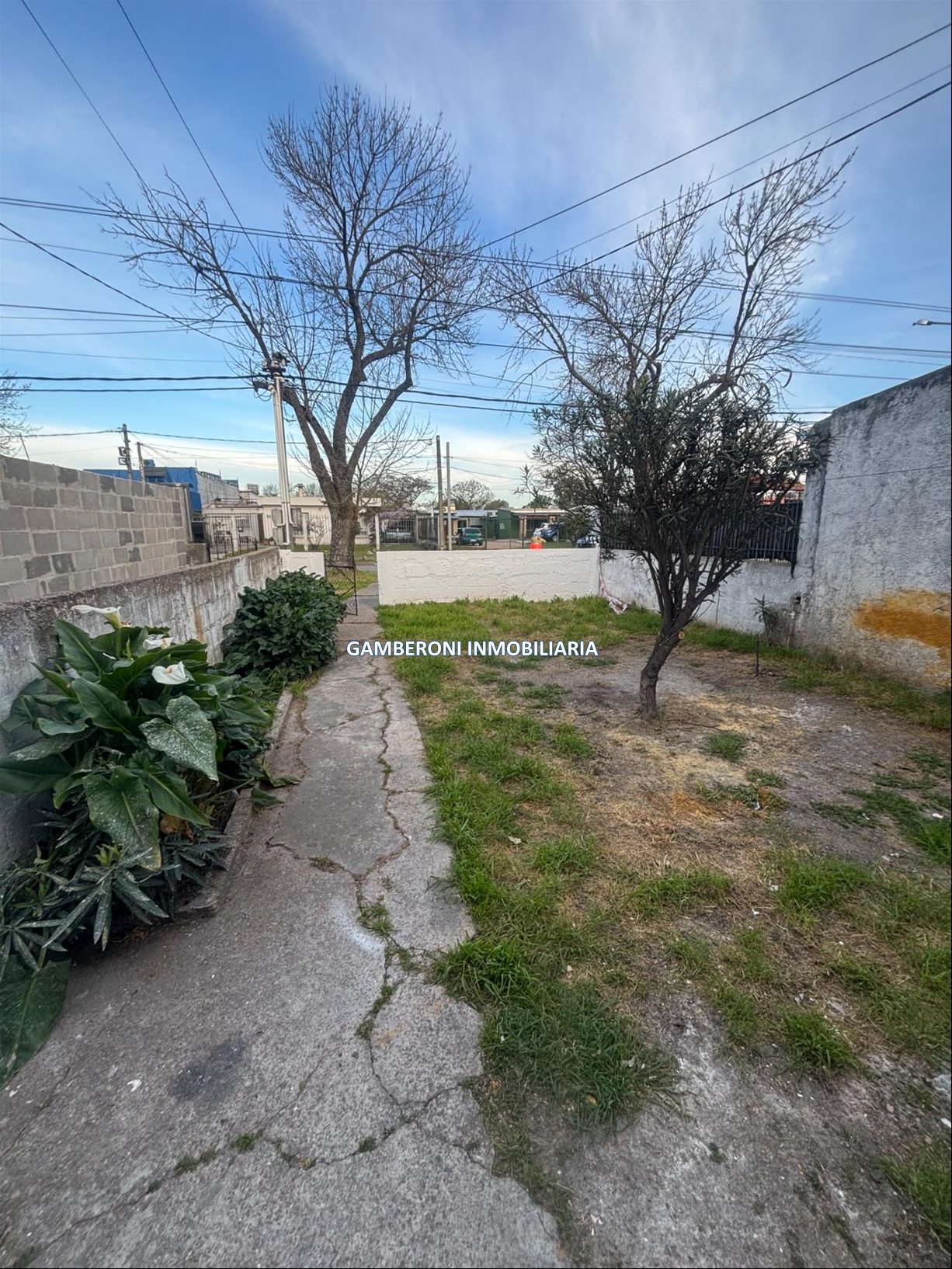 Casa en alquiler de un dormitorio en Colón. · Foto 12