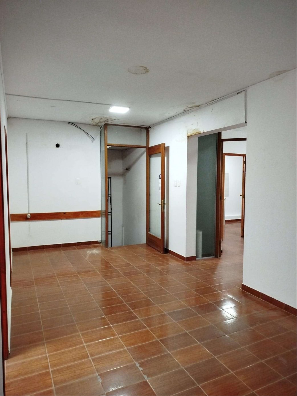 OFICINA O CONSULTORIOS A MEDIA CUADRA PLAZA LAS PIEDRAS