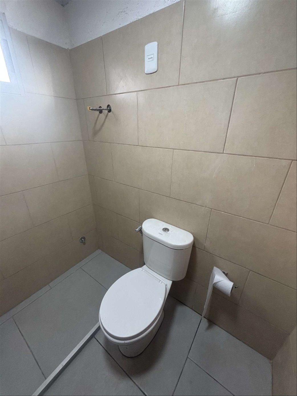 Casa en alquiler en Colón. Dos dormit, patio y lugar para coche. · Foto 6