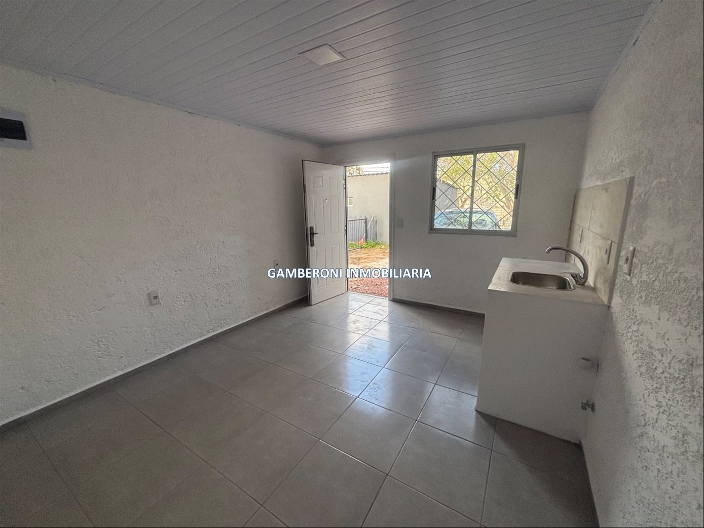 Casa en alquiler a estrenar, un dormitorio y entrada para coche. · Foto 9