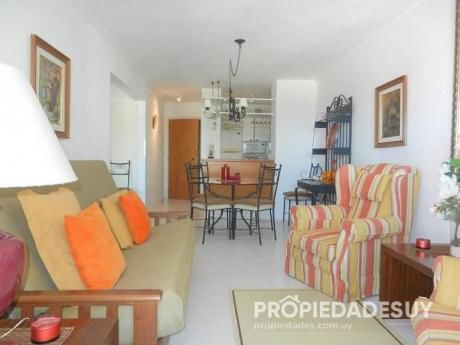 Pni - Departamento En Alquiler De 1 Dormitorio Y Medio - 1 Baños En Punta Del Este