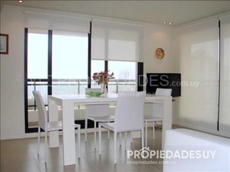 Departamento En Alquiler De 1 Dormitorio - 1 Baños En Punta Del Este
