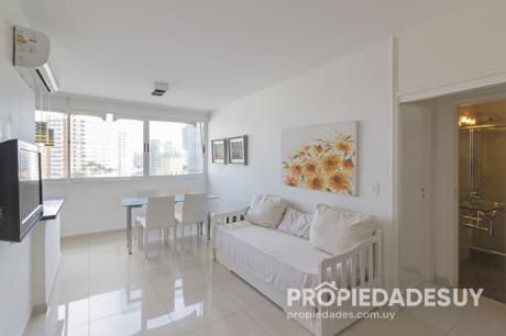 Pni - Departamento En Alquiler De 1 Dormitorio - 1 Baños En Punta Del Este