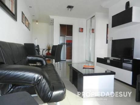 Departamento En Alquiler De 1 Dormitorio - 1 Baños En Punta Del Este
