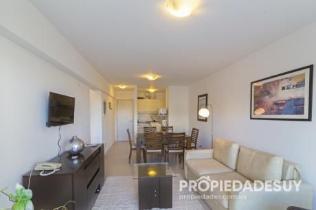 Departamento En Alquiler De 1 Dormitorio - 1 Baños En Punta Del Este