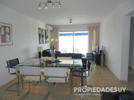 Departamento En Alquiler De 3 Dormitorios - 3 Baños En Punta Del Este