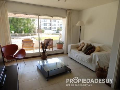 Departamento En Alquiler Y Venta De 2 Dormitorios - 2 Baños En Punta Del Este