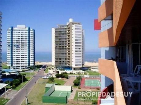 Pni - Departamento En Alquiler Y Venta De 2 Dormitorios - 2 Baños En Punta Del Este