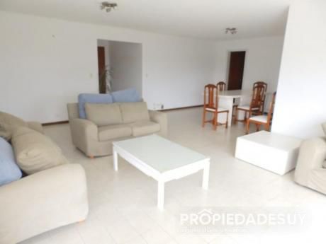 Pni - Departamento En Venta De 3 Dormitorios - 2 Baños En Punta Del Este