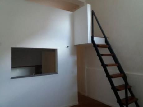 Hermoso Apto Reciclado En Aguada. 2 Dorm. Sin Gc