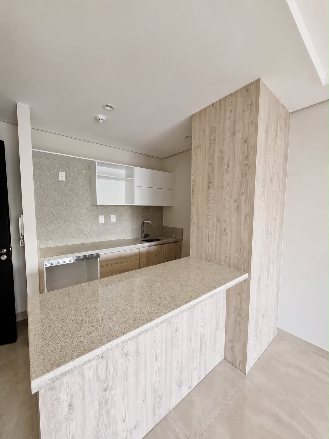 Alquiler Depto De 2 Dorm & 2 Baños - Zona Conmebol(Luque) — Foto 3