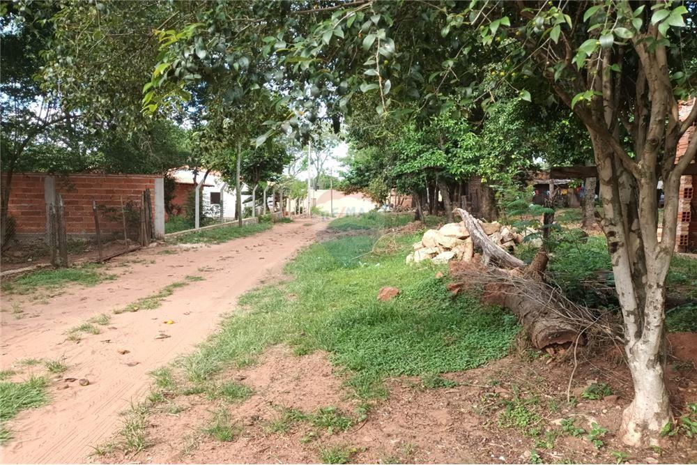 VENDO TERRENO A PASOS DE LA BASILICA DE CAACUPE — foto 3