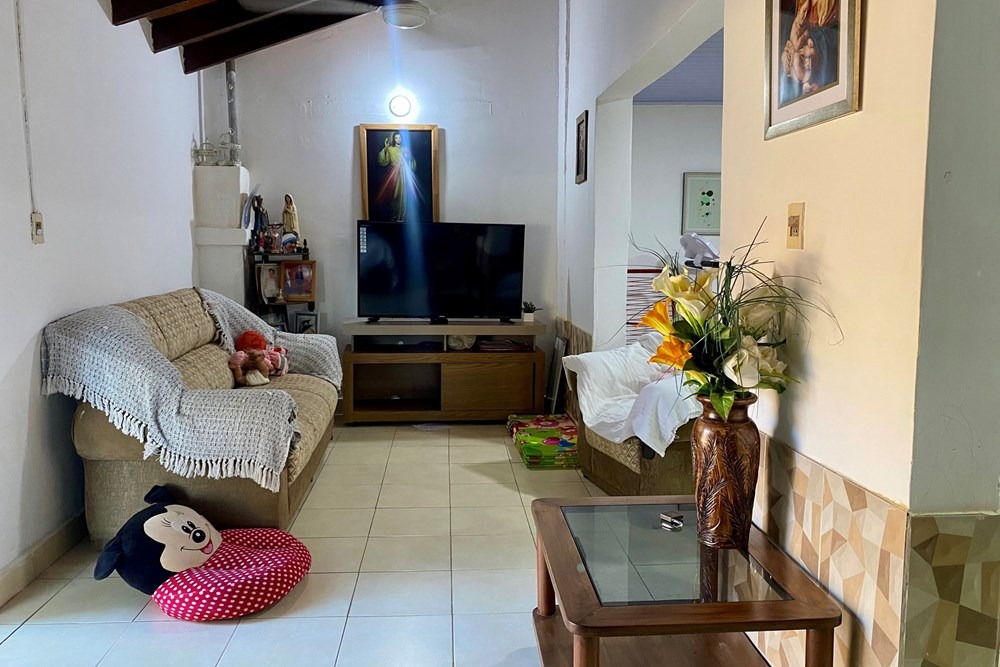 Vendo casa en Asunción, Sajonia — foto 2