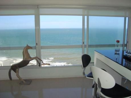 Apartamento En Venta En Peninsula 3 Dormitorios