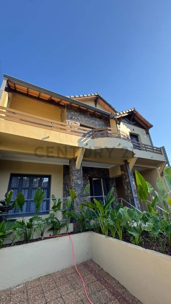 VENDO CASA FULL EQUIPADA, BARRIO MARISCAL ESTIGARRIBIA — foto 3