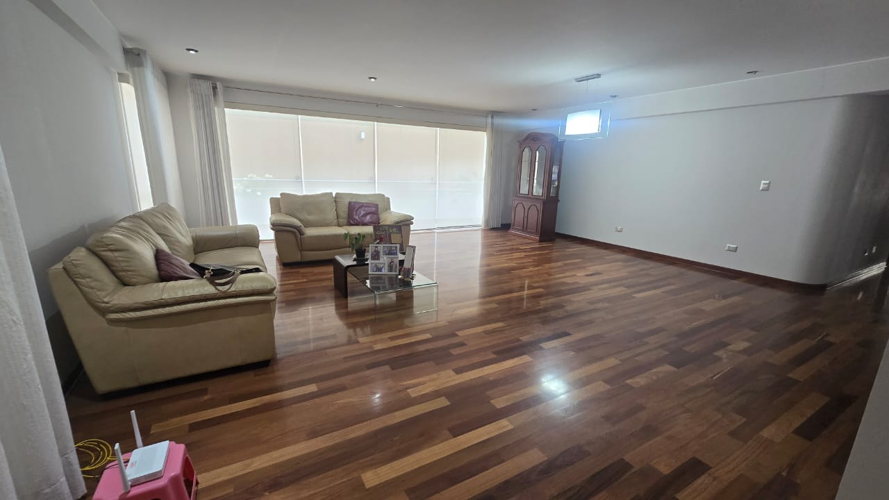 Departamento en venta en Santiago de Surco