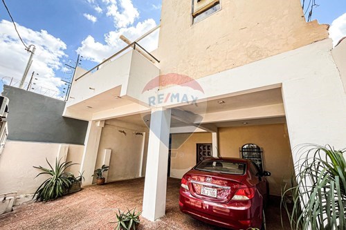 Casa-Venta-PY Asunción Salvador del Mundo  Av Eloy Páez c/ Santísima trinidad — foto 2