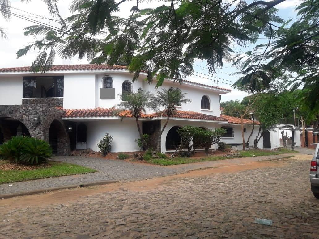 ALQUILO AMPLIA RESIDENCIA EN ASUNCION BARRIO MANORA — фото 3