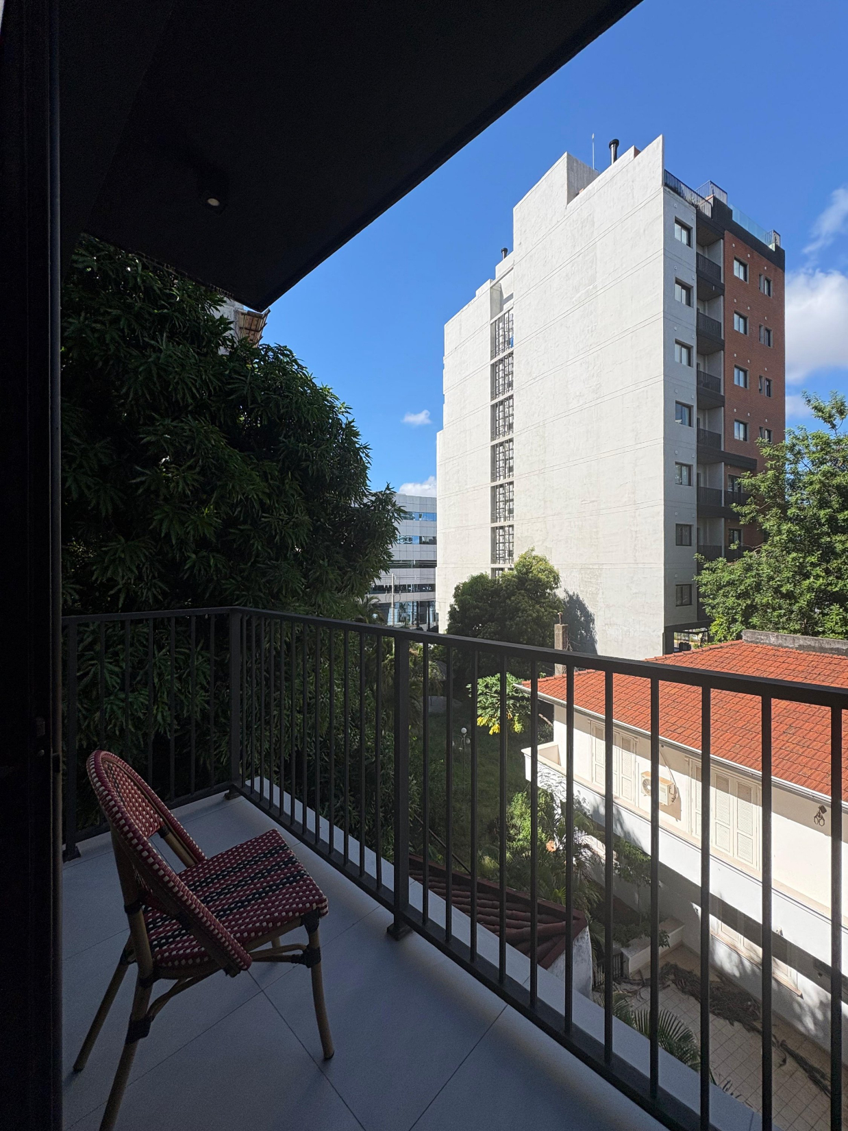 Alquiler Dpto Amoblado De 1 Dorm A Pasos Del Shop Del Sol — Foto 4