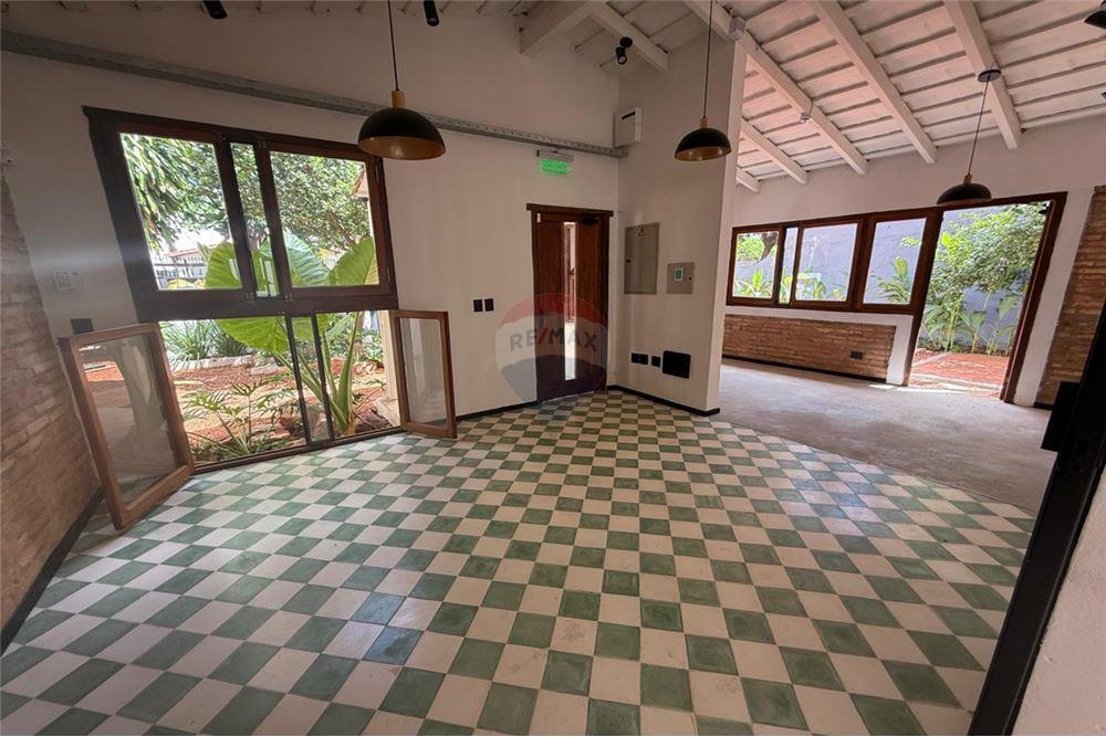 Local comercial alquiler Las Lomas Carmelitas — foto 3
