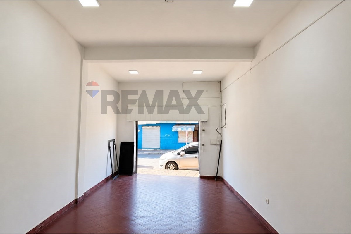 Alquilo Salón - Fdo De La Mora Zona Norte — foto 3