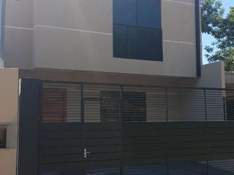 Duplex A Estrenar Zona Colegio Sek