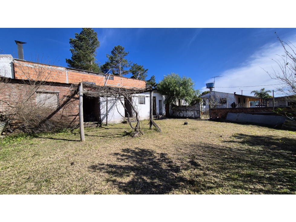 VENDE TERRENO DE 338 M2 CON CONSTRUCCIONES - LAGOS DEL NORTE - foto 5