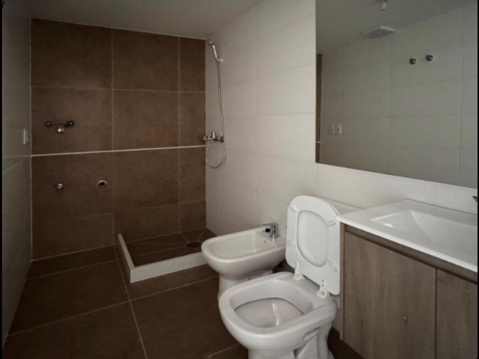 ALQUILA APARTAMENTO MONOAMBIENTE CON BALCON · Foto 2