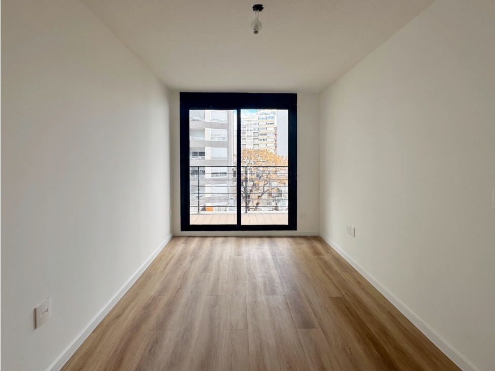 ALQUILA  APARTAMENTO 1 DORMITORIO PISO ALTO · Photo 4