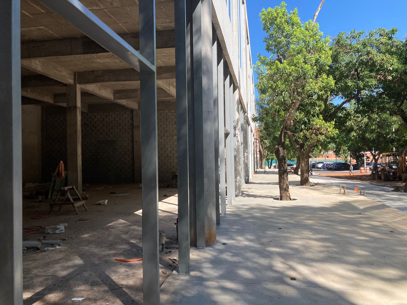 SALÓN COMERCIAL EN UNO DE LOS PASEOS MÁS IMPORTANTES. ZONA AV. SAN MARTIN. — foto 3