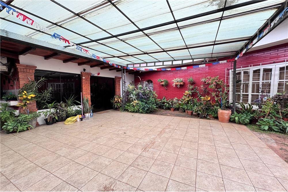 Casa en venta en Ycuá Satí, Asunción — foto 2