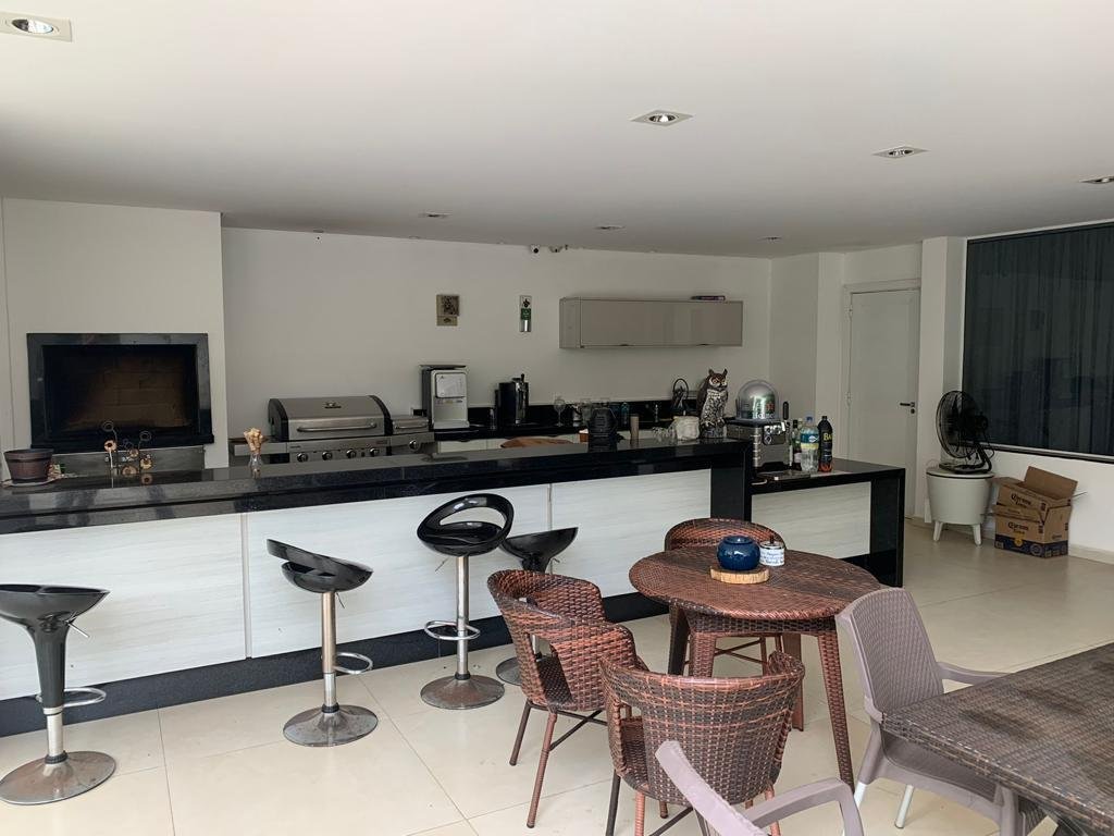 ALQUILO CASA DE 5 DORMITORIOS EN PARANÁ COUNTRY CLUB — foto 3