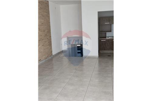 ALQUILO Casa de 1 piso en Lambaré — foto 2