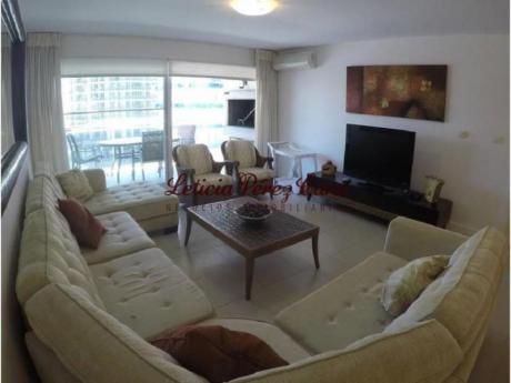 Apartamentos En Playa Brava: Lpc13650a