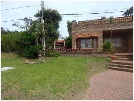Casas En Playa Mansa: Lpc15890c