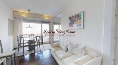 Apartamentos En Playa Mansa: Lpc17805a