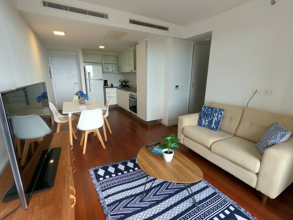 SE ALQUILA DEPARTAMENTO AMOBLADO EN EDIFICIO SKY TOWER — foto 3