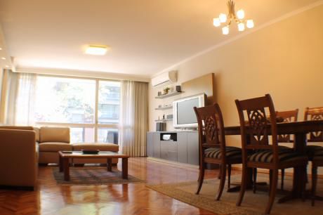 Excelente Apartamento De Categoría En El Corazón De Pocitos Imperdible!
