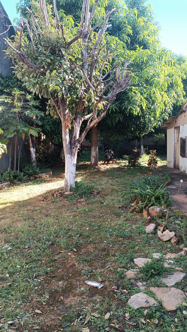 VENDO CASA A REFACCIONAR EN BARRIO VALLE APUA LAMBARE — foto 2
