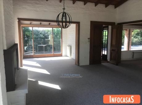 Casa En Venta 4 Dormitorios Con Vista Al Lago