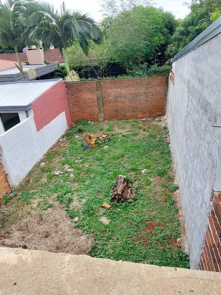 VENDO DUPLEX EN ENCARNACIÓN - 3 dormitorios — foto 3