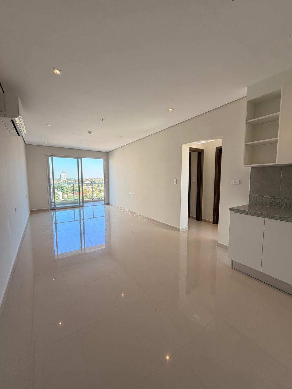 Casa en alquiler en Ycuá Satí