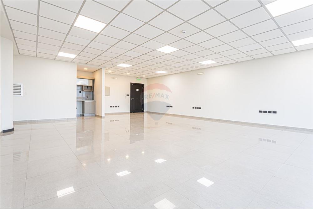 Oficina - Alquiler - Paraguay Asunción Villa Morra — foto 3