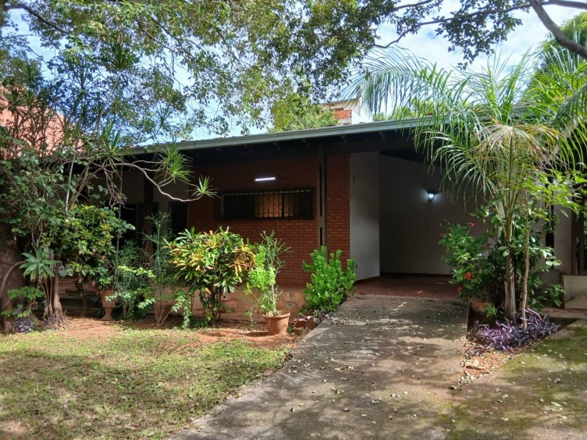 VENDO TERRENO de 940 m2 EN BARRIO MBURICAO ASUNCION — foto 3