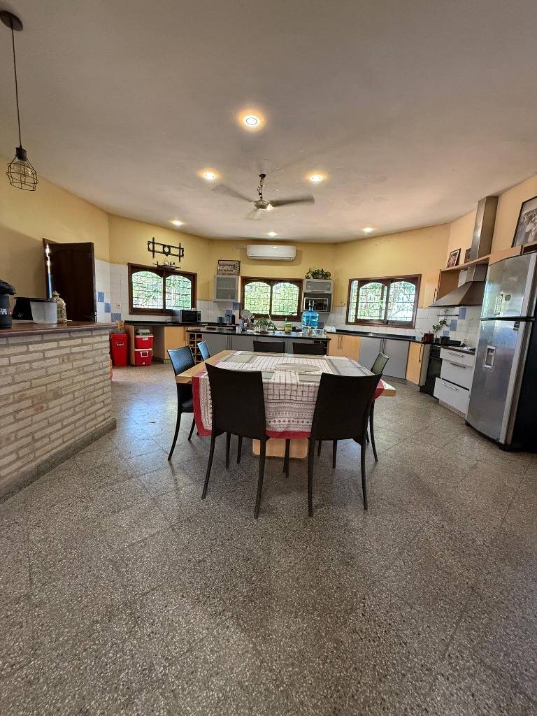 ALQUILO Residencia Amplia en Mariano Roque Alonso — foto 2