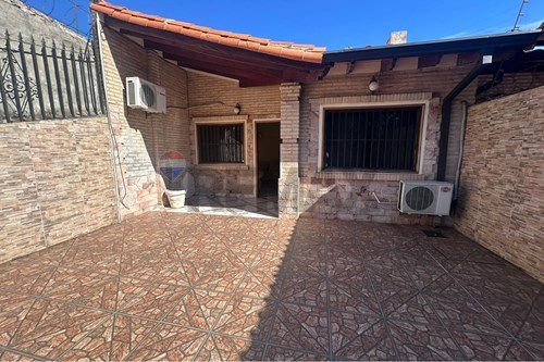 CASA EN ALQUILER, LAMBARE — foto 2