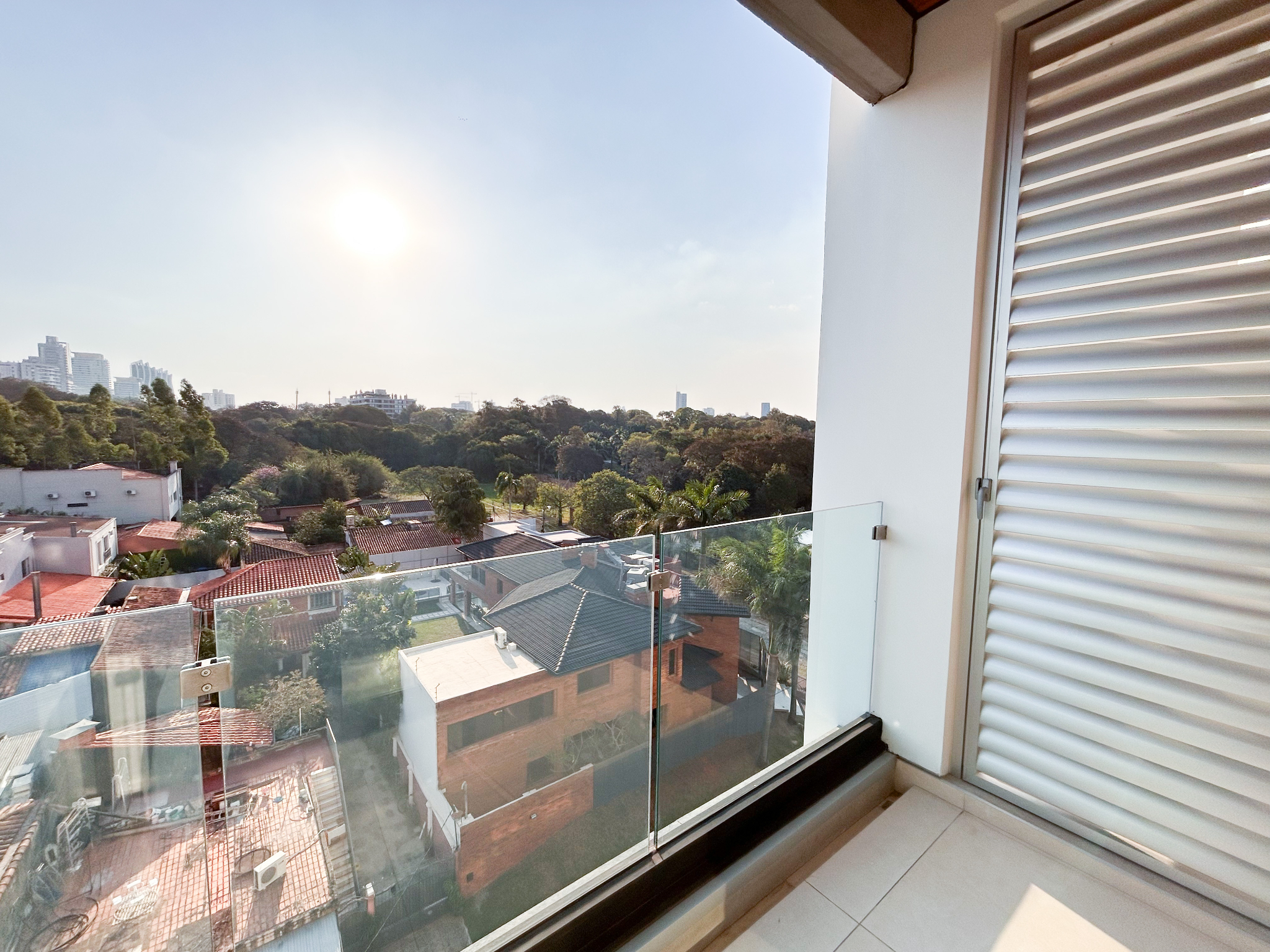 VENTA DE LUJOSO MONOAMBIENTE DE 52m2 — foto 2