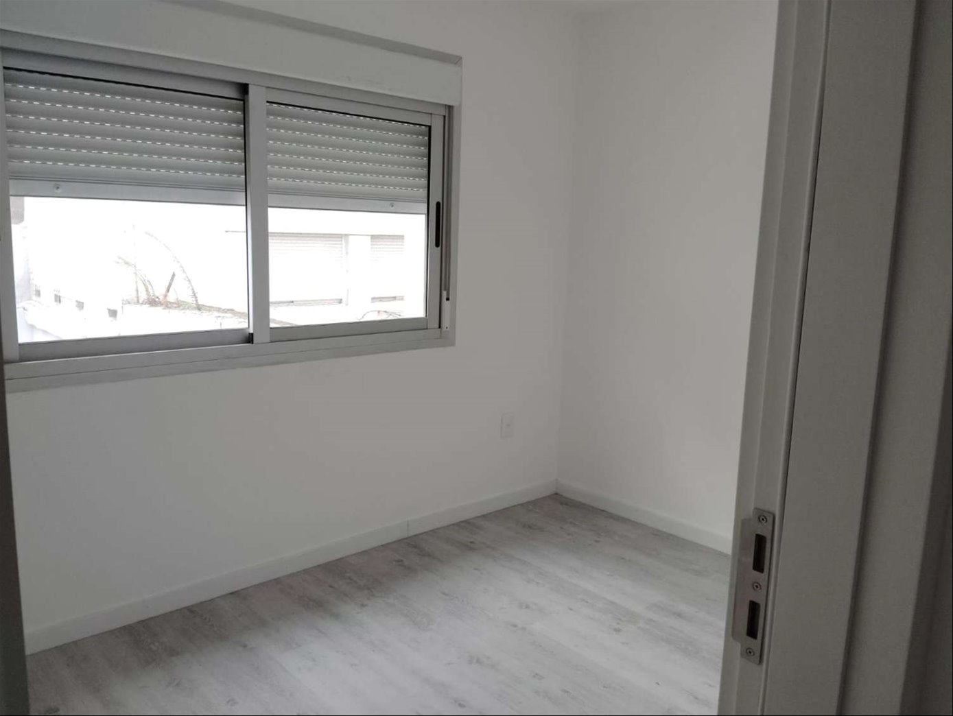 Apartamento amueblado de 2 dormitorios en Centro – Unidad 501 · Foto 9