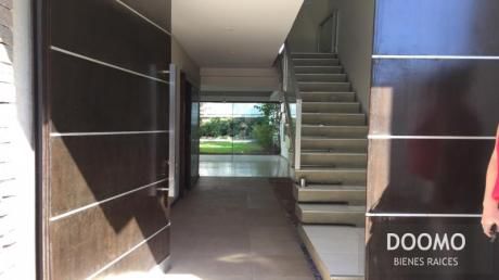Hermoso Y Moderno Duplex Con Piscina Zona Molas Lopez Y Aviadores Del Chaco